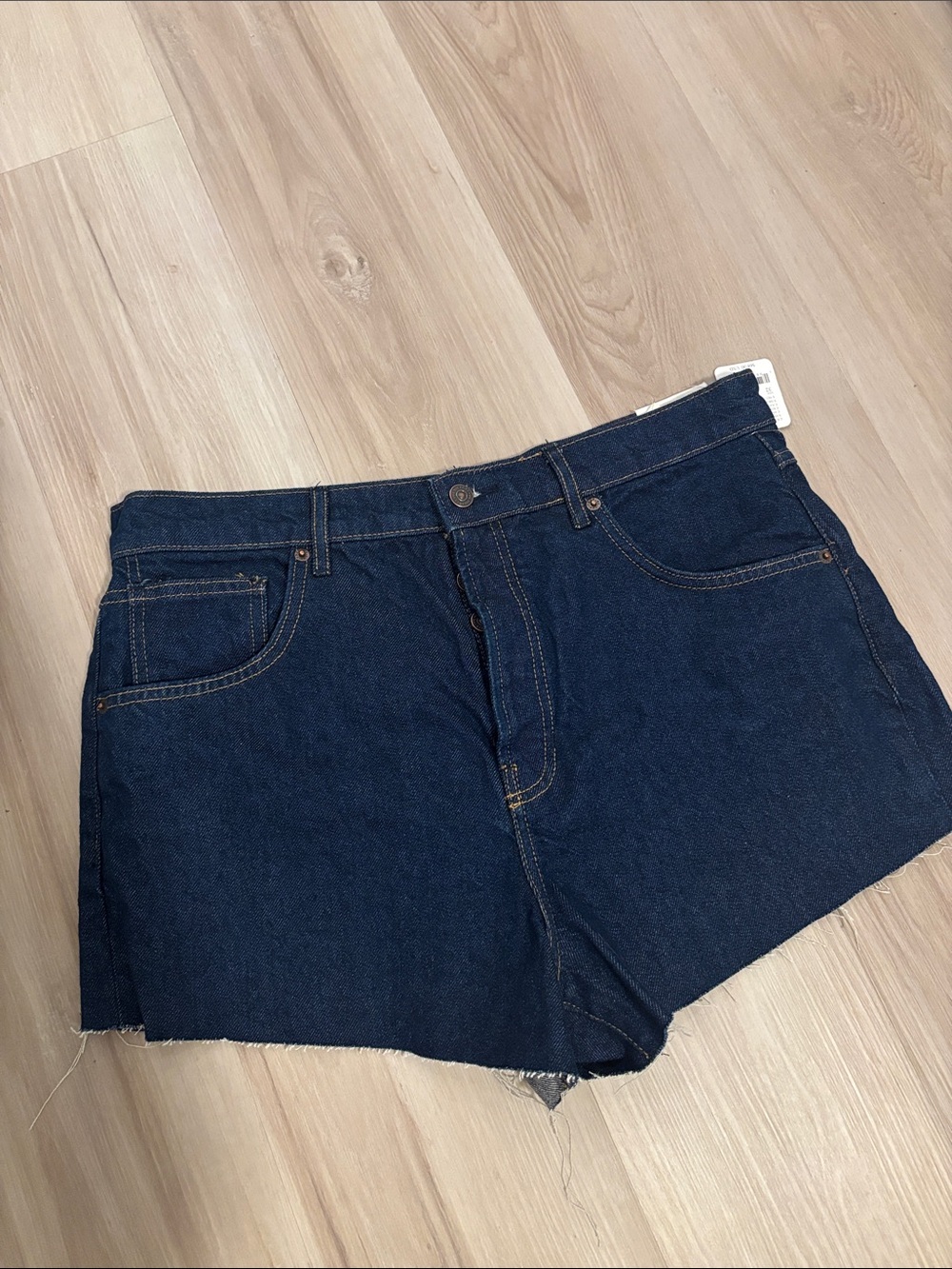 We the free dark wash high-waisted denim cutoff shorts size 32 NWT